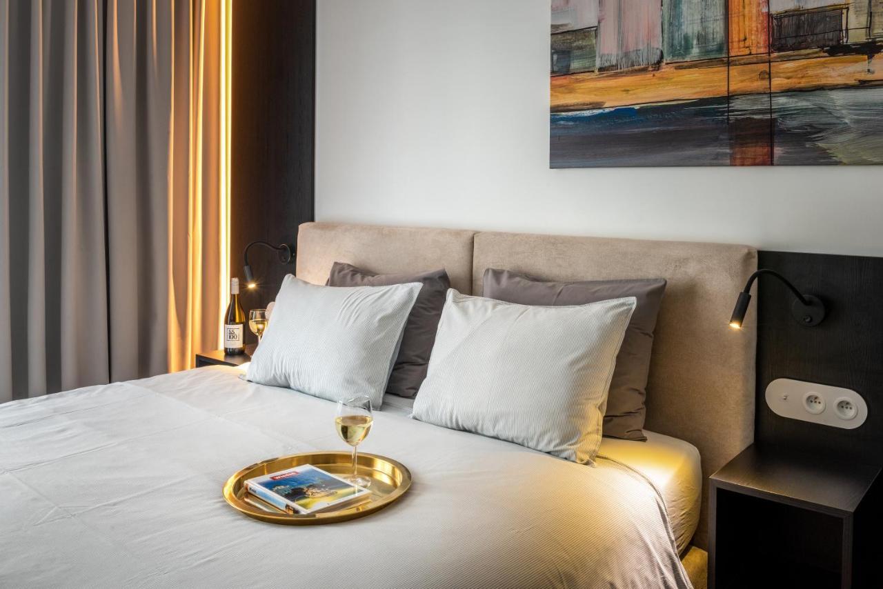 Apartamenty-Wroc Ksiecia Witolda By The River Wroclaw Bagian luar foto
