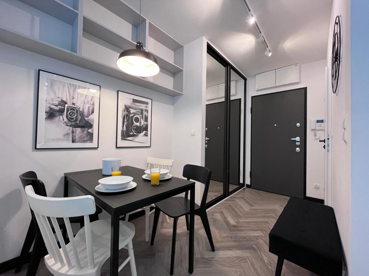 Apartamenty-Wroc Ksiecia Witolda By The River Wroclaw Bagian luar foto